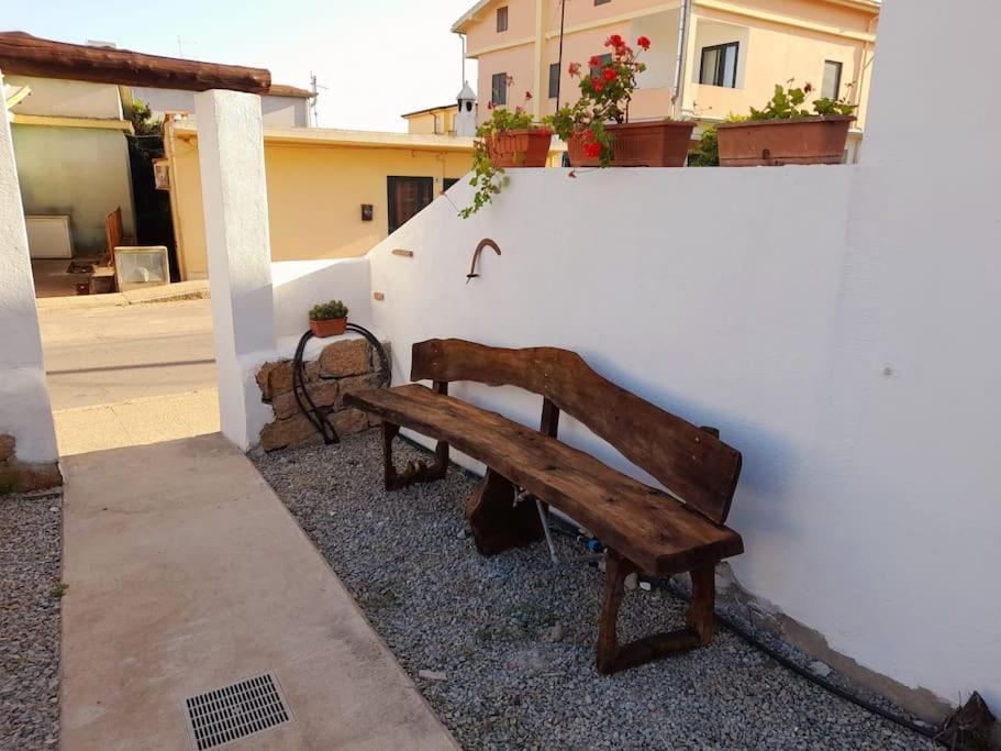 Casa Vacanze Da Michele E Azzurra Lotzorai Kültér fotó