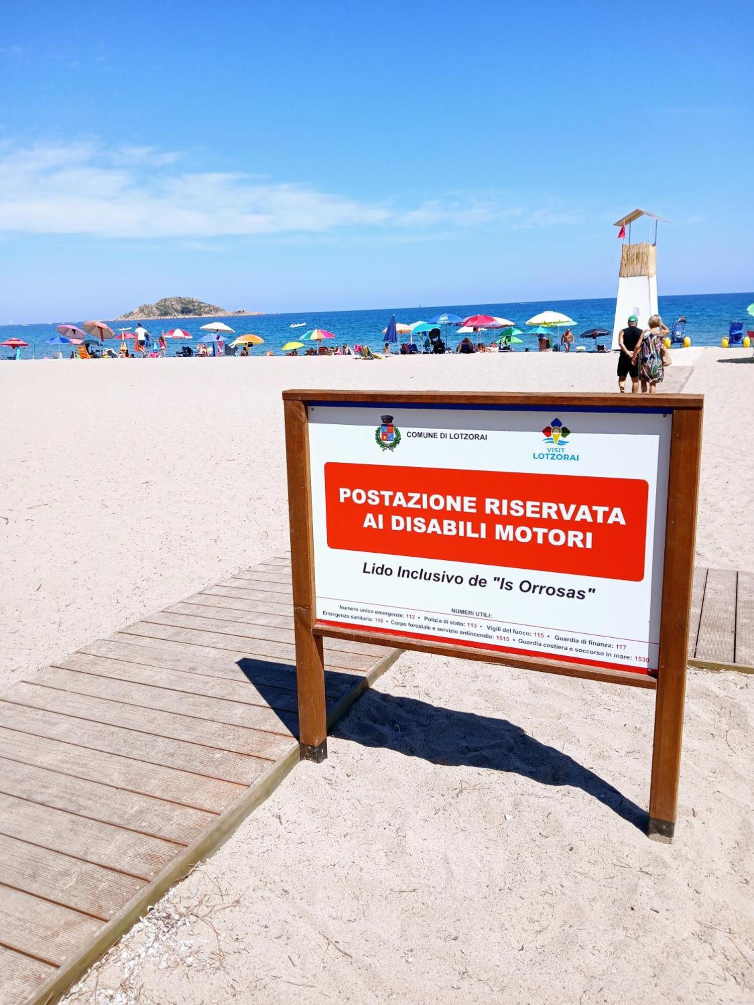 Casa Vacanze Da Michele E Azzurra Lotzorai Kültér fotó